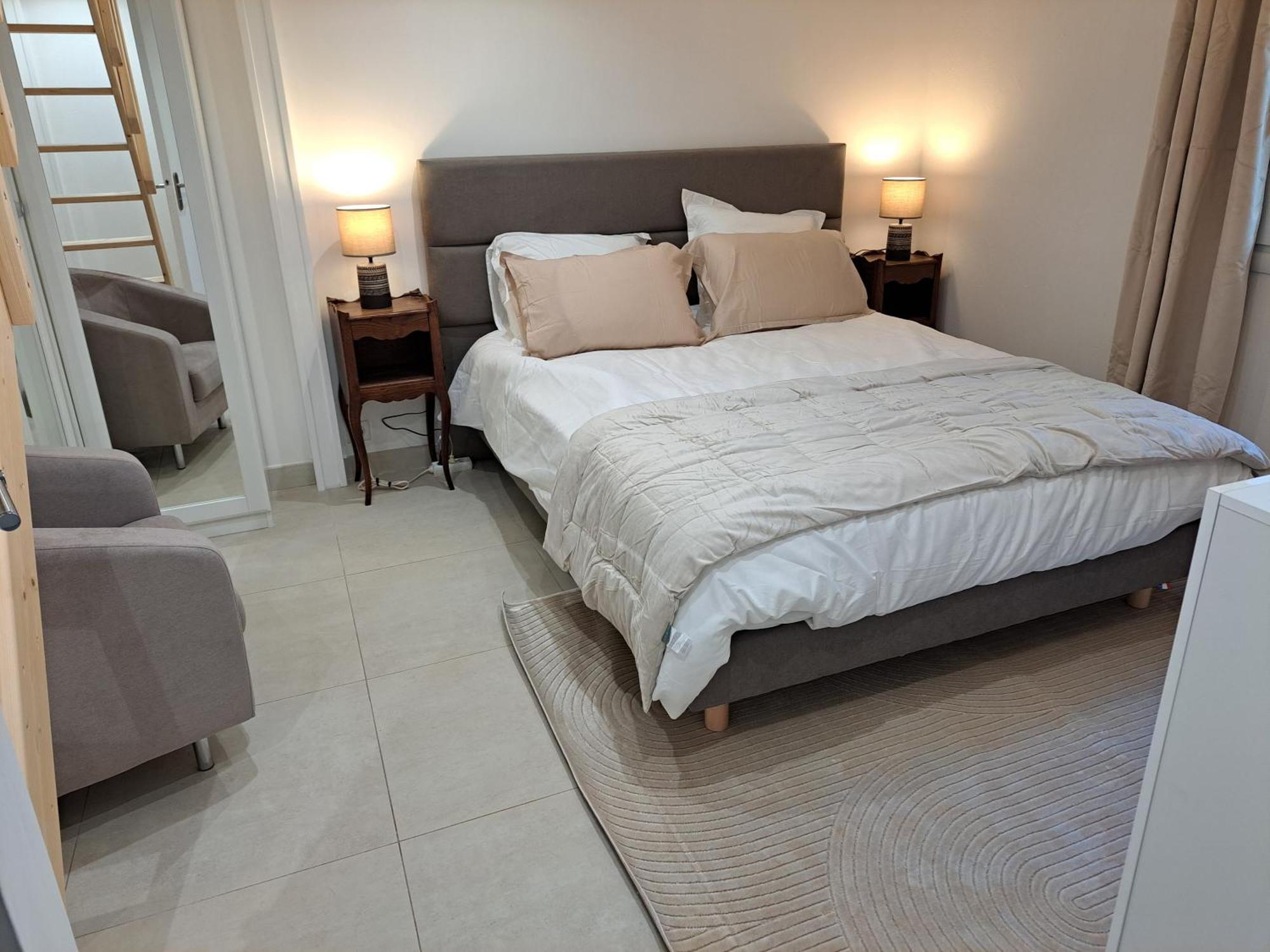 Maisonnette Au Milieu Des Pins Mougins Eksteriør billede